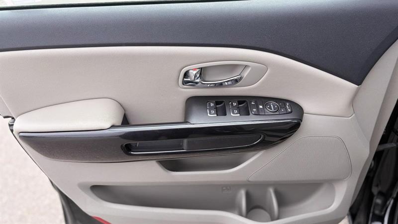 kia Sedona 2019 - 10