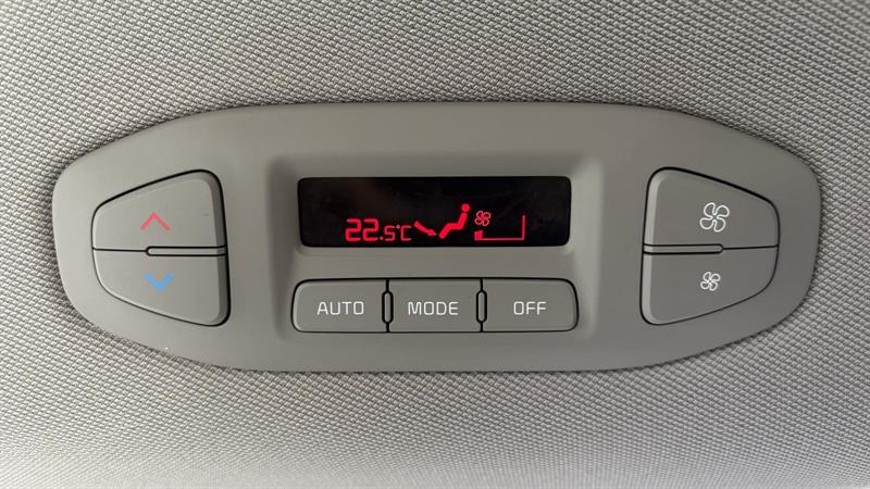 kia Sedona 2019 - 32