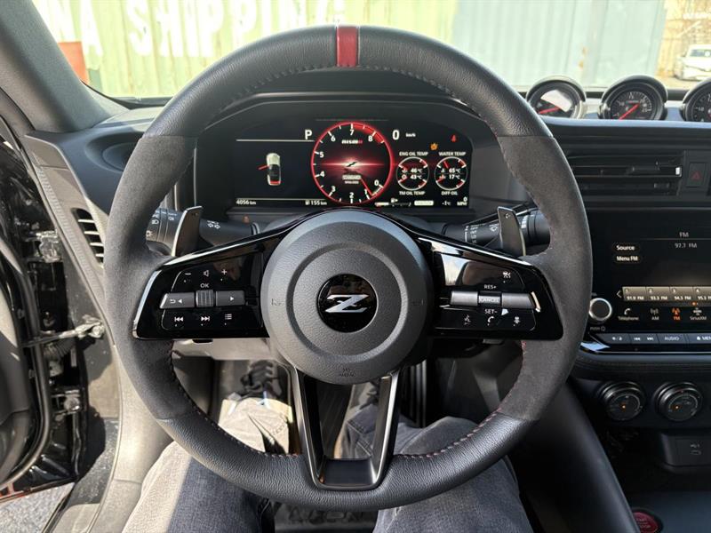 nissan Z 2024 - 21