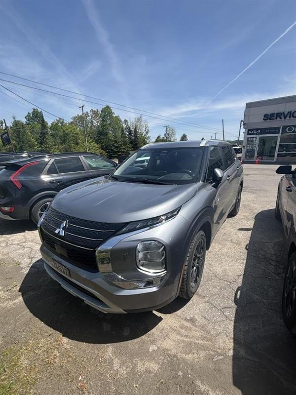 mitsubishi Outlander rechargeable 2023 - 3