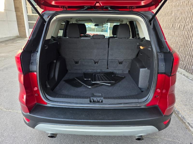 ford Escape 2019 - 17