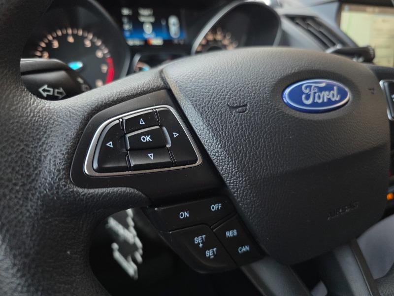 ford Escape 2019 - 24