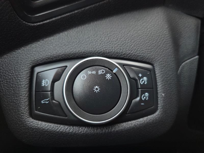ford Escape 2019 - 31