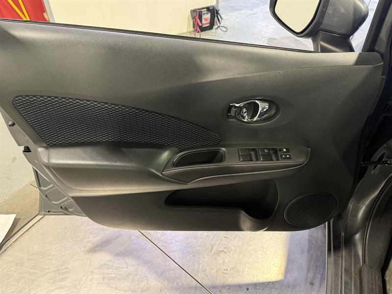 nissan Versa Note 2019 - 11