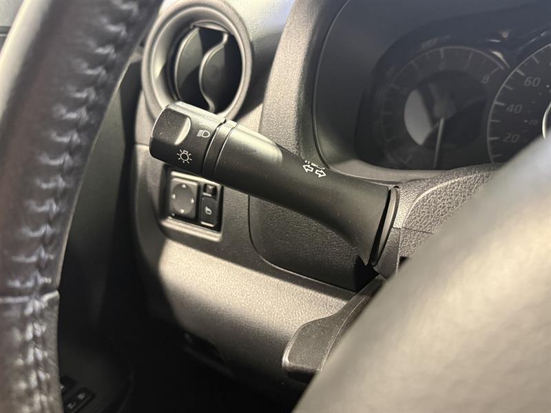 nissan Versa Note 2019 - 17