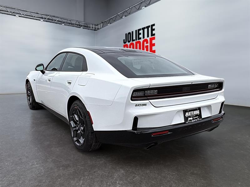dodge Charger 2026 - 4