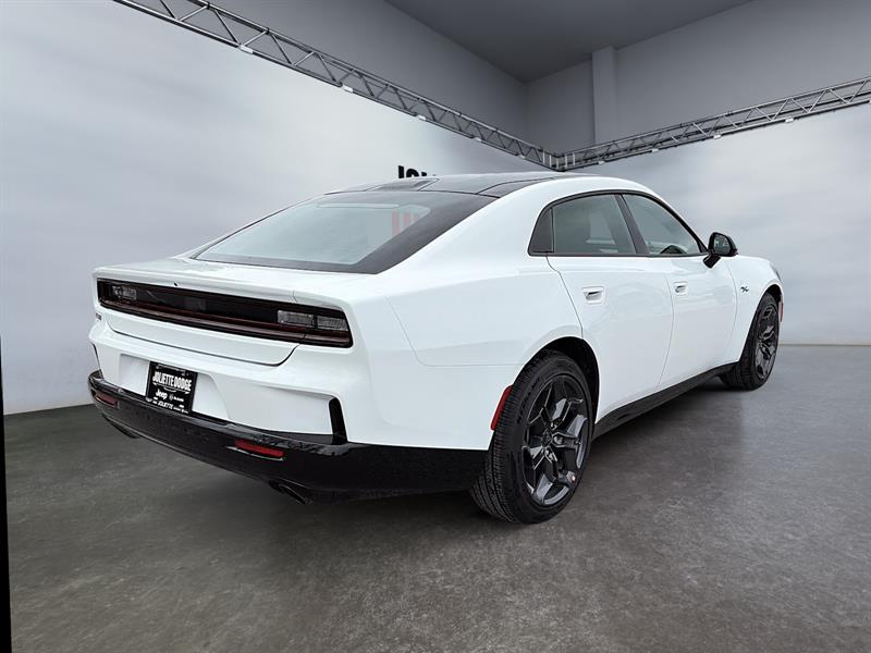 dodge Charger 2026 - 7