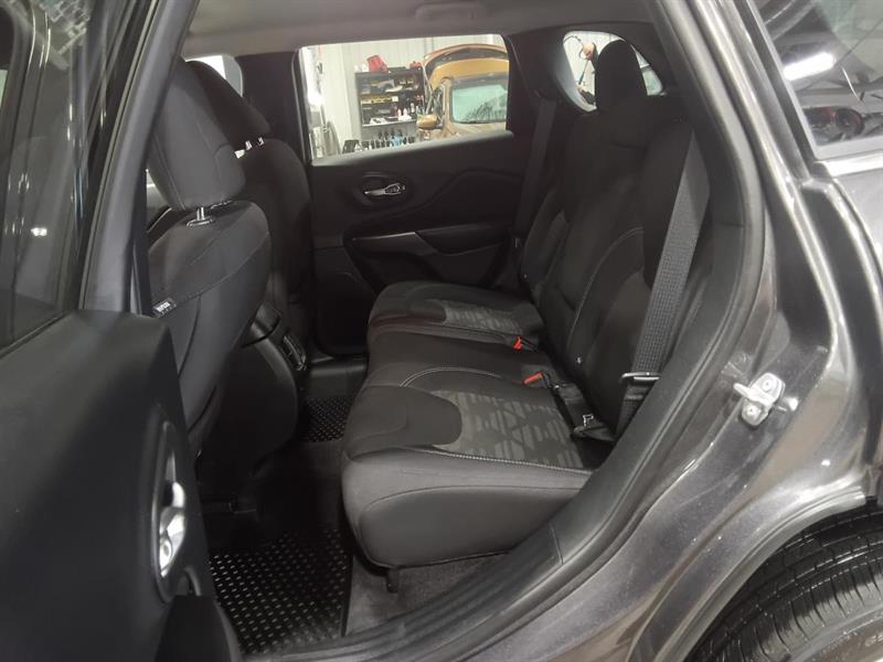 jeep Cherokee 2019 - 21