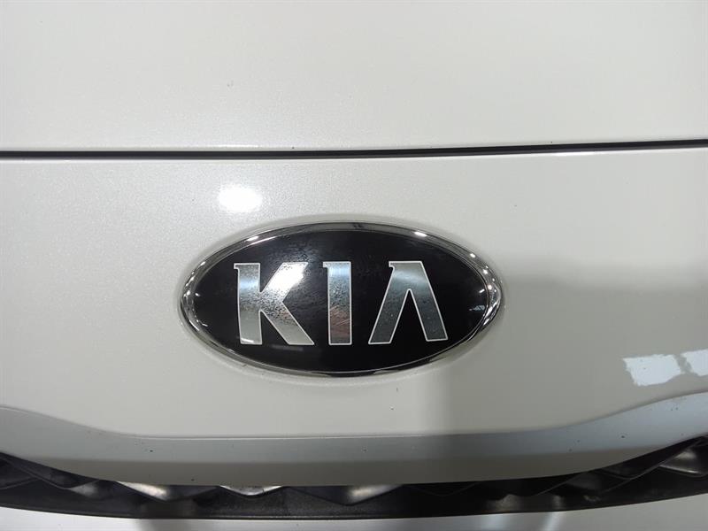 kia Forte 2021 - 12