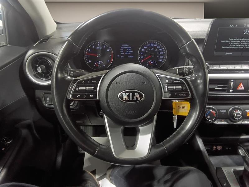 kia Forte 2021 - 14