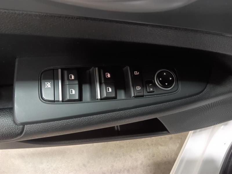 kia Forte 2021 - 23