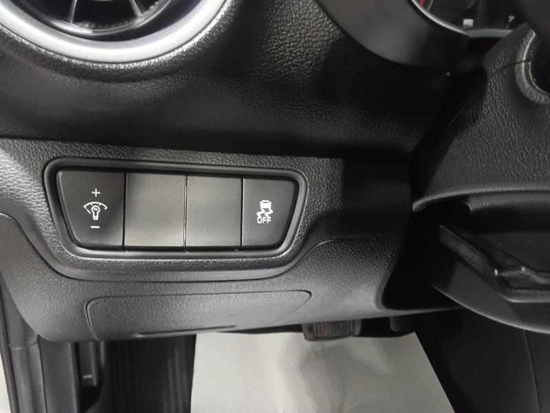 kia Forte 2021 - 25
