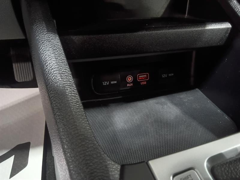kia Forte 2021 - 27