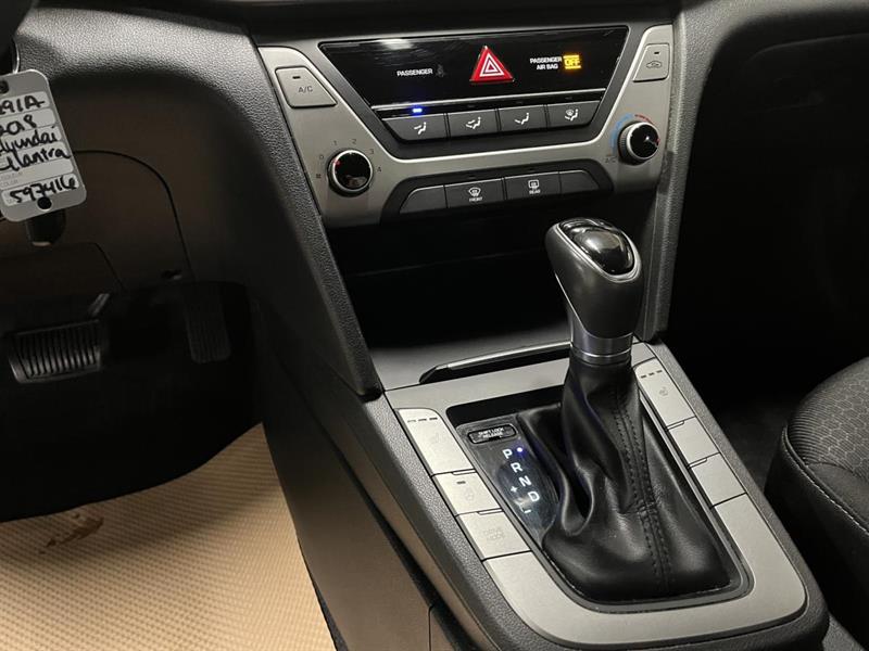 hyundai Elantra 2018 - 16