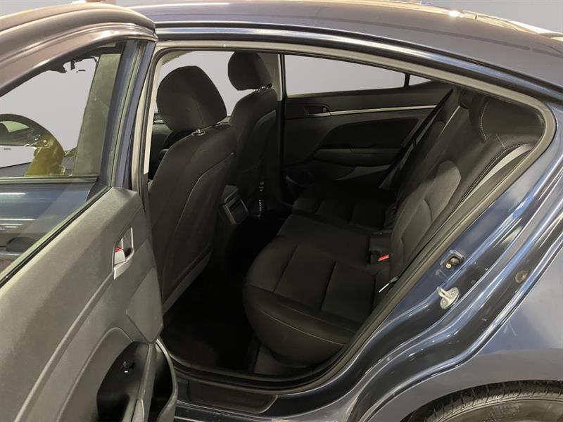 hyundai Elantra 2018 - 18