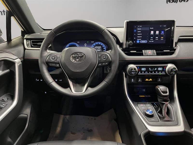 toyota RAV4 Plug-In Hybrid 2025 - 13