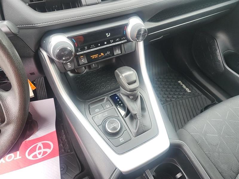 toyota RAV4 Hybrid 2022 - 13