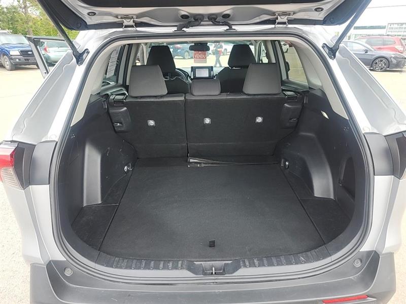 toyota RAV4 Hybrid 2022 - 16