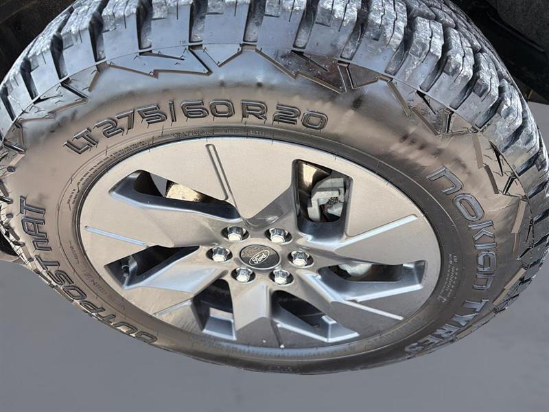 ford F-150 Lightning 2023 - 8