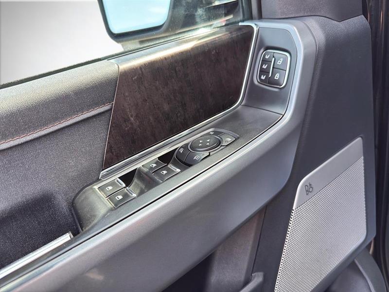 ford F-150 Lightning 2023 - 12