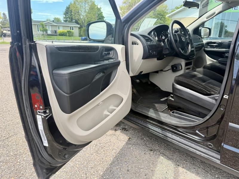 dodge Grand Caravan 2016 - 10