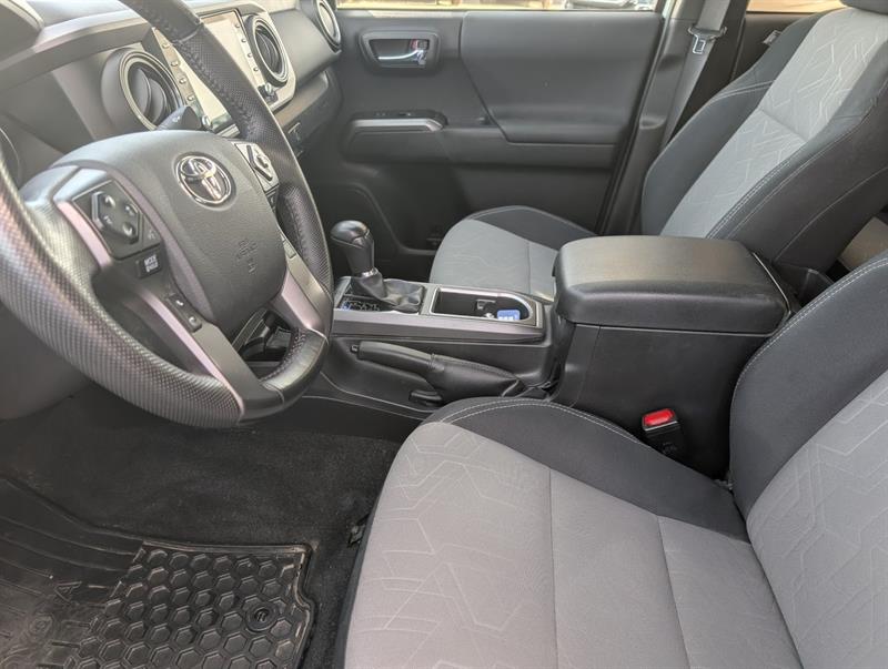 toyota Tacoma 2022 - 14