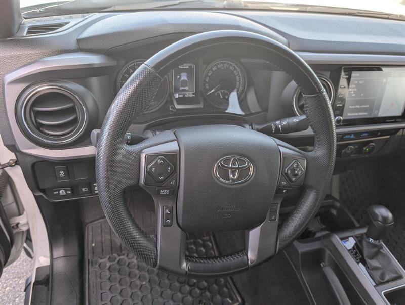 toyota Tacoma 2022 - 15