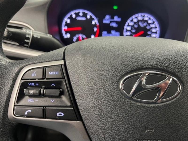 hyundai Accent 2019 - 16