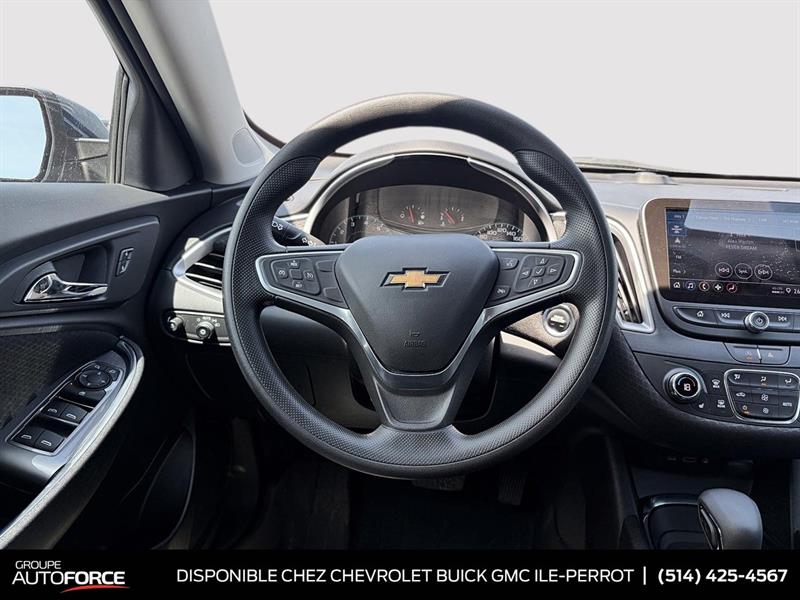 chevrolet Malibu 2022 - 10