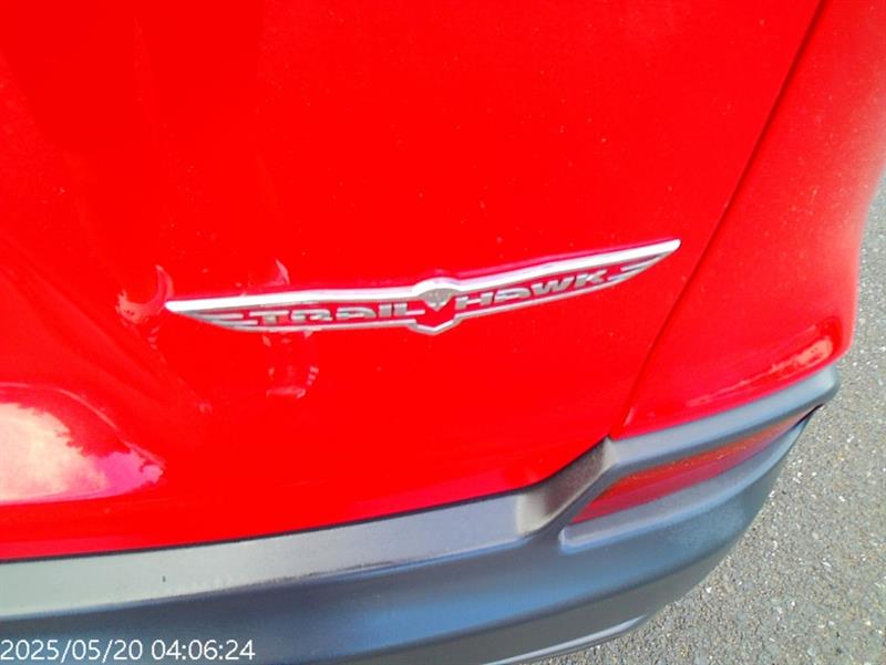 jeep Cherokee 2019 - 12