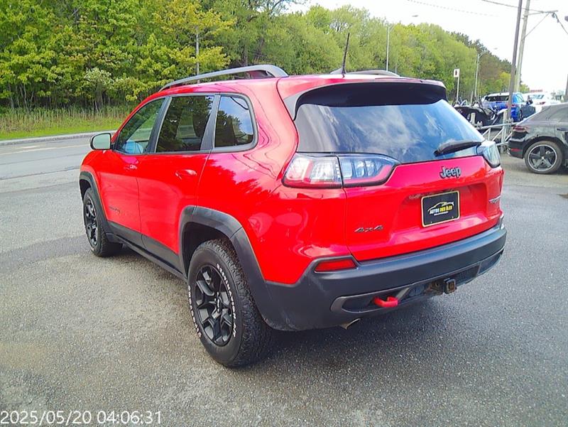 jeep Cherokee 2019 - 13