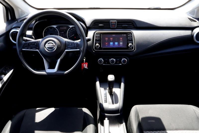 nissan Versa 2022 - 9