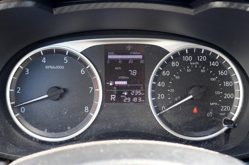 nissan Versa 2022 - 13