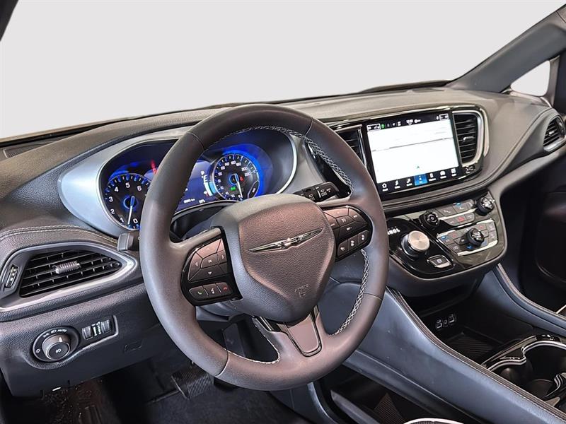 chrysler Pacifica 2025 - 4