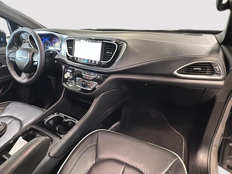 chrysler Pacifica 2025 - 19