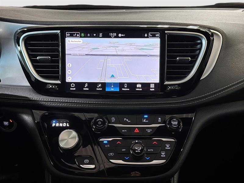 chrysler Pacifica 2025 - 28