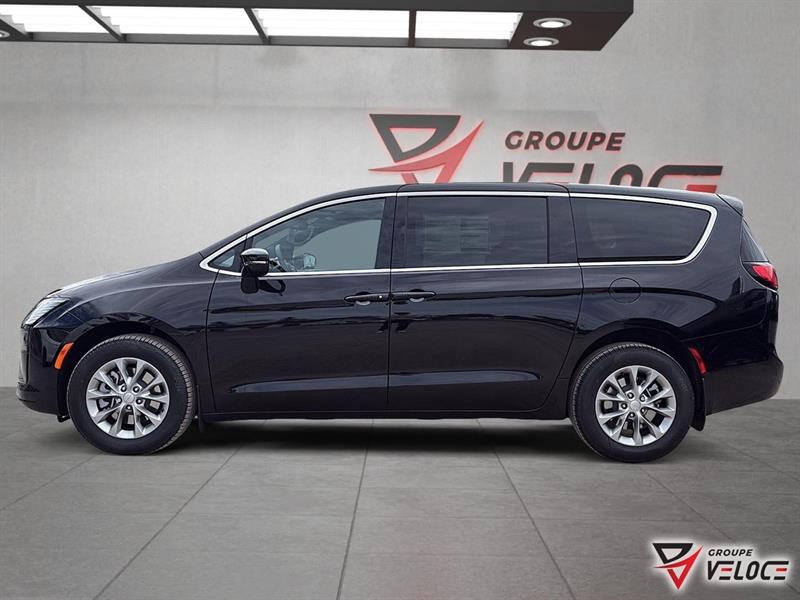 chrysler Pacifica 2027 - 5