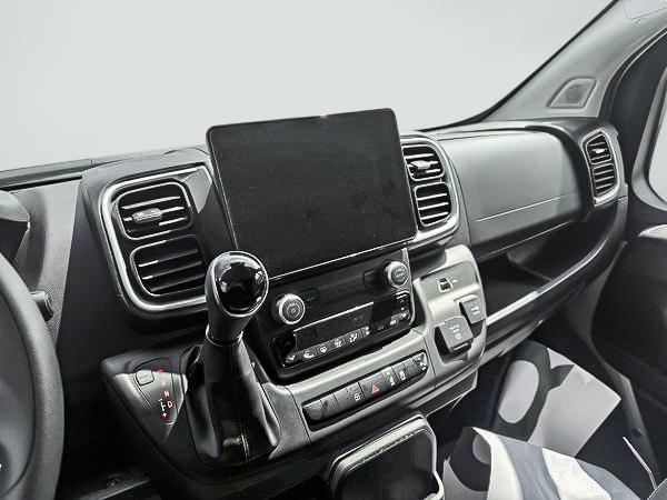 ram ProMaster fourgon vitré 2025 - 10