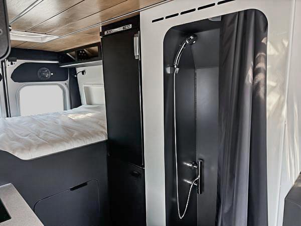 ram ProMaster fourgon vitré 2025 - 15