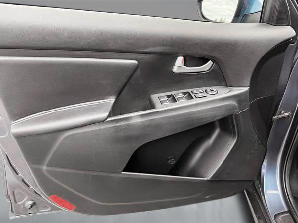 kia Sportage 2016 - 11