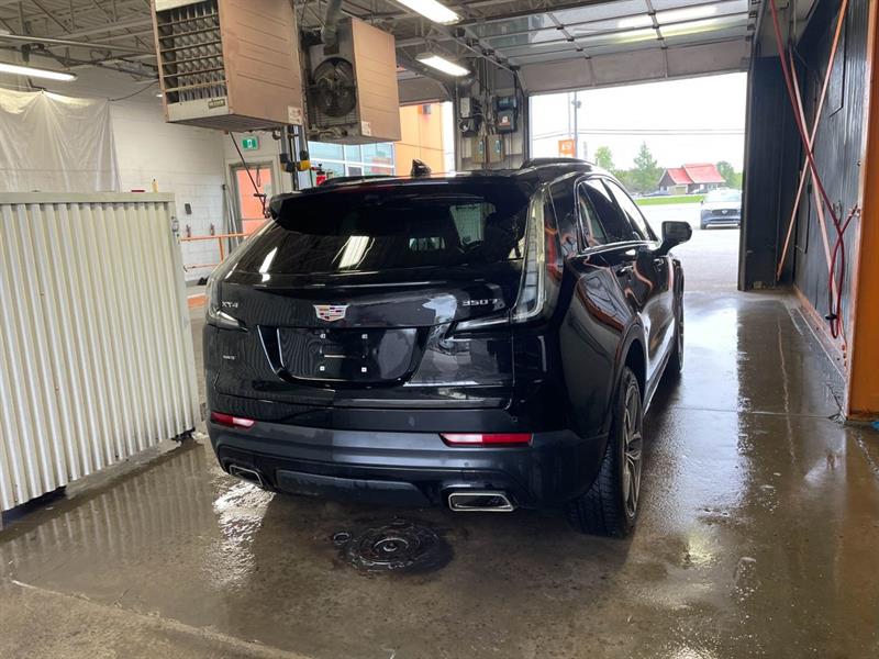 cadillac XT4 2022 - 9