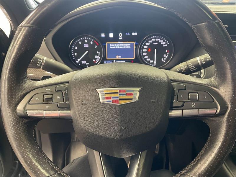 cadillac XT4 2022 - 16