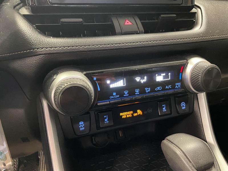 toyota RAV4 2022 - 12