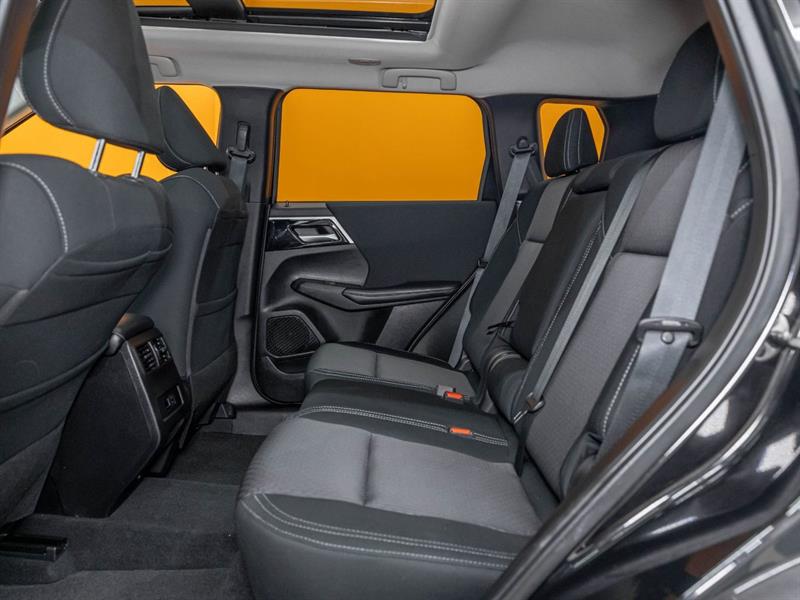 mitsubishi Outlander 2024 - 27