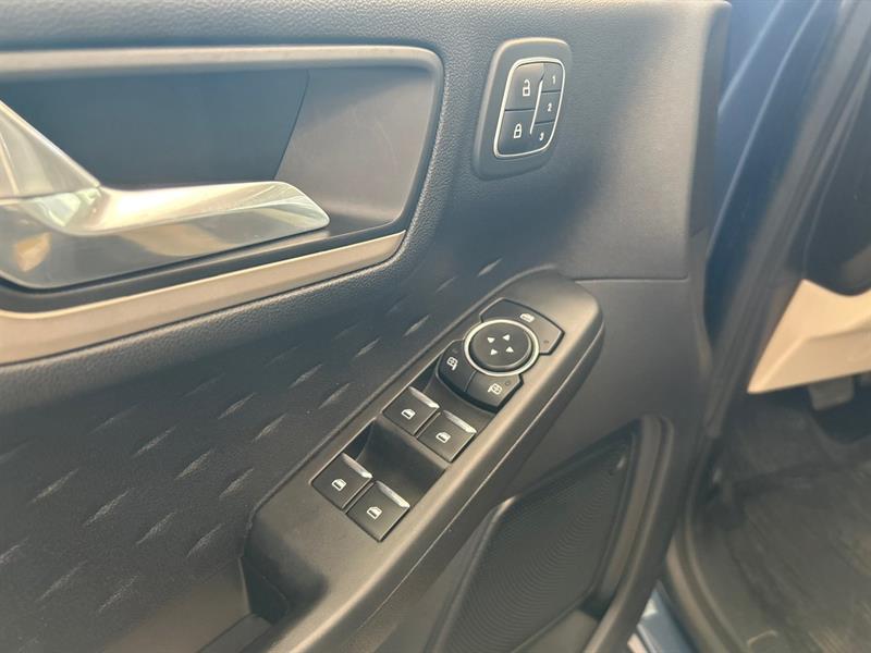 ford Escape 2020 - 23