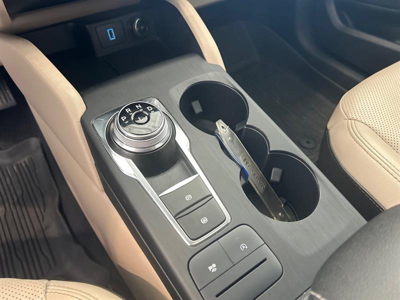 ford Escape 2020 - 24
