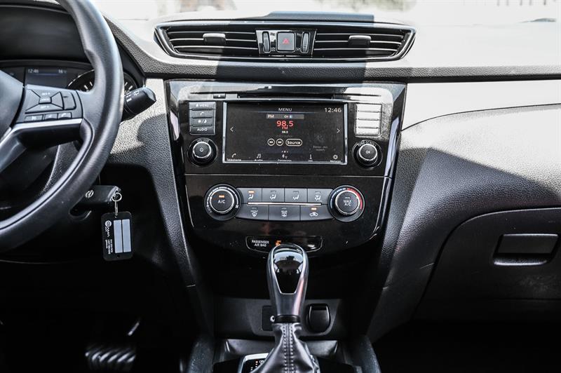 nissan Qashqai 2021 - 23