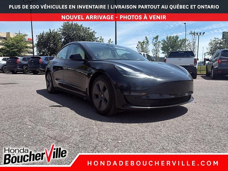 tesla Model 3 2022 - 11