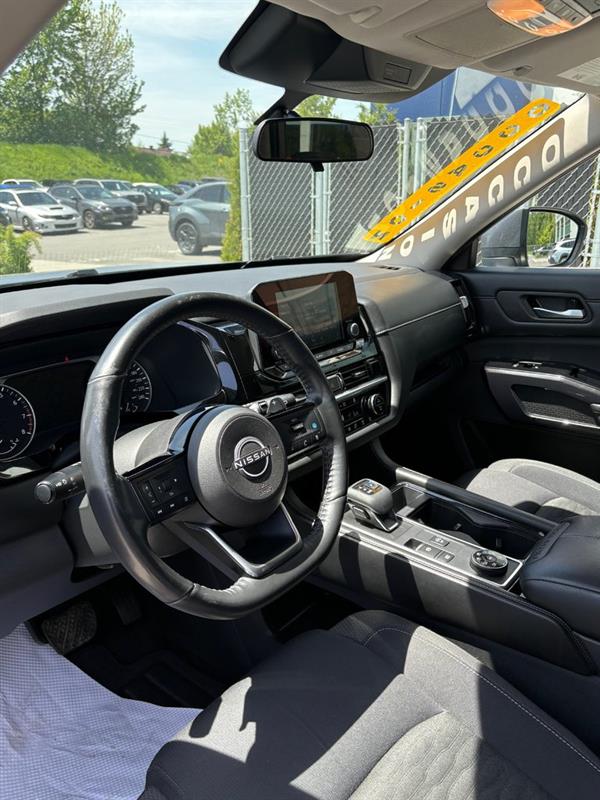 nissan Pathfinder 2022 - 4