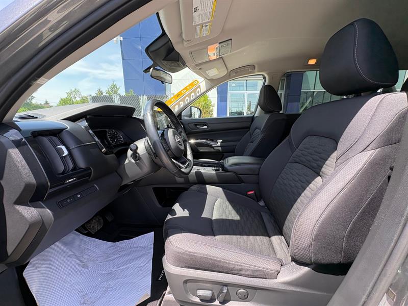 nissan Pathfinder 2022 - 5